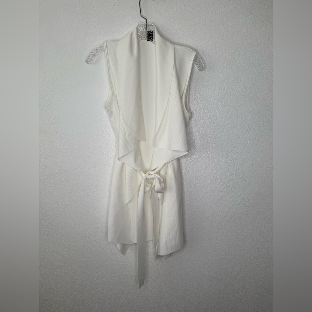 SHEIN Asymmetrical White Sleeveless Dress
